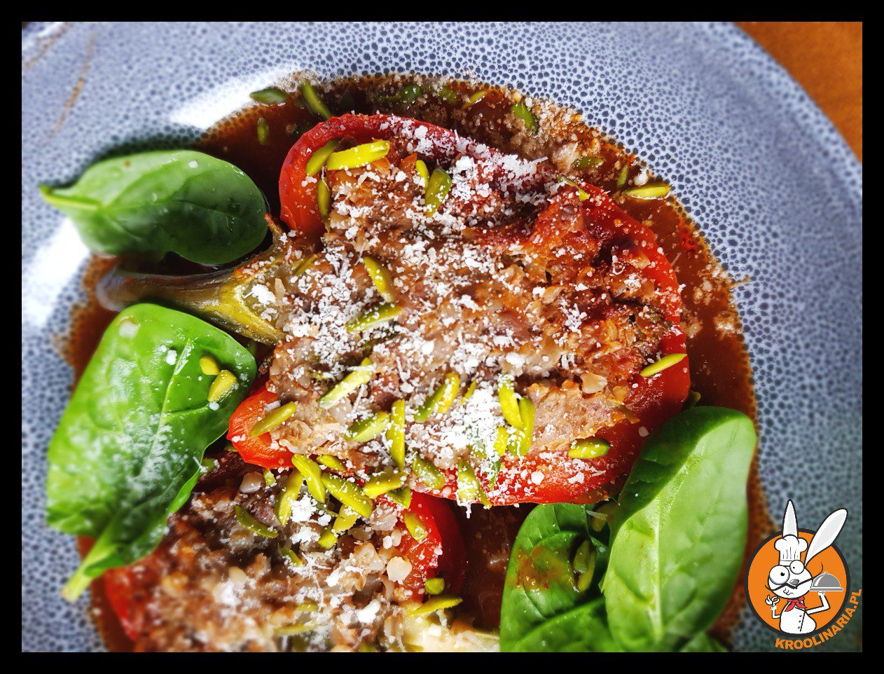 Papryka faszerowana kaszą gryczaną i mięsem