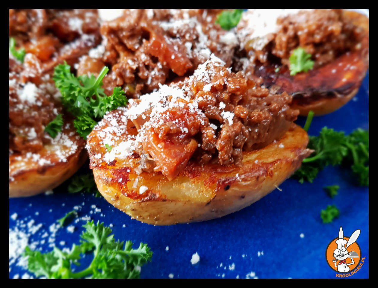 Ziemniaki nadziewane mięsem mielonym