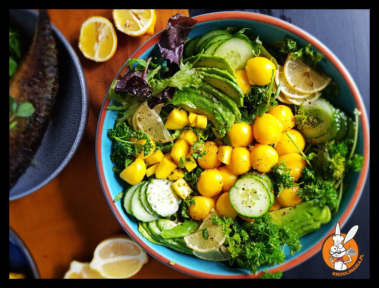 Sałatka z mango i awokado