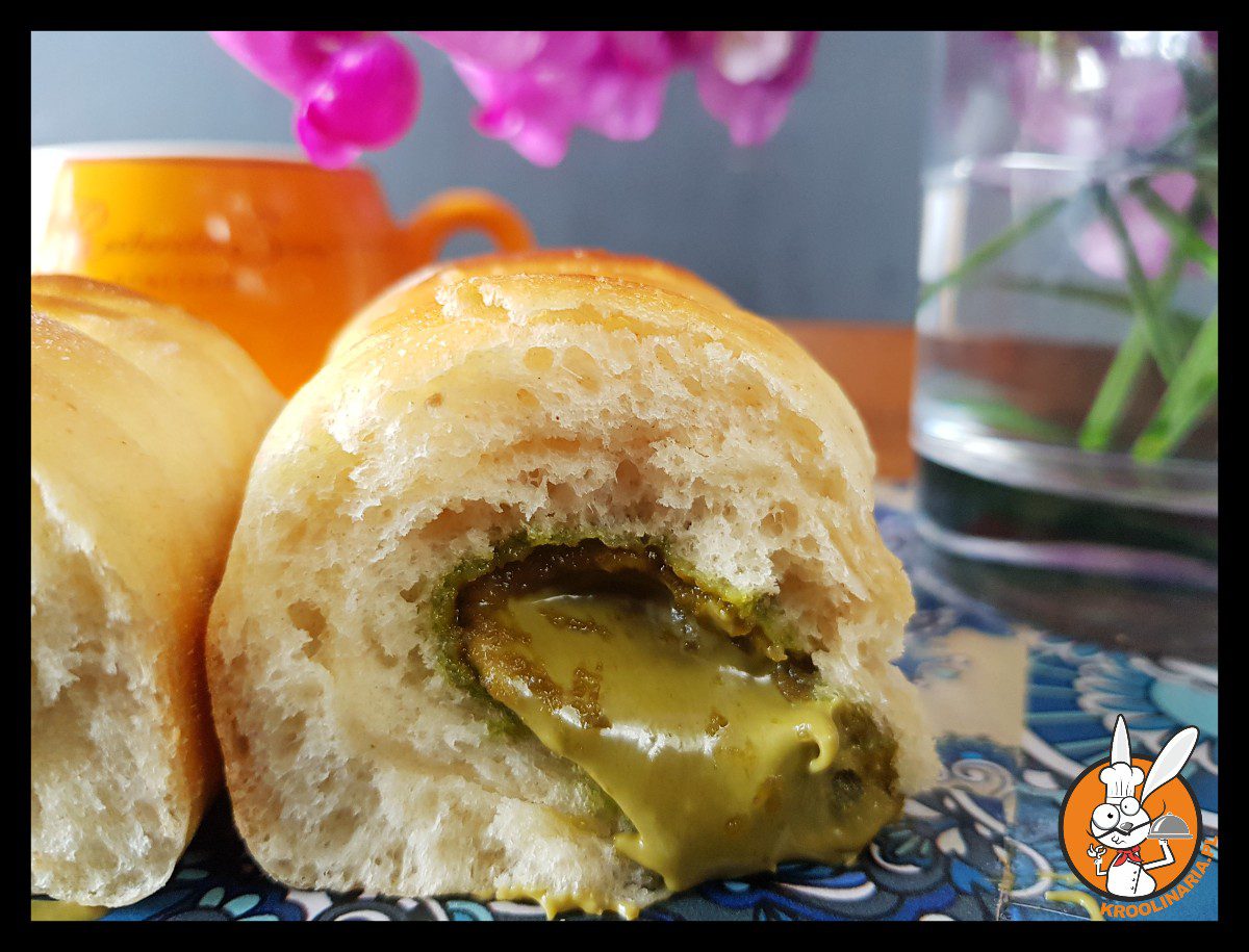 drożdzówki z kremem poistacjowym