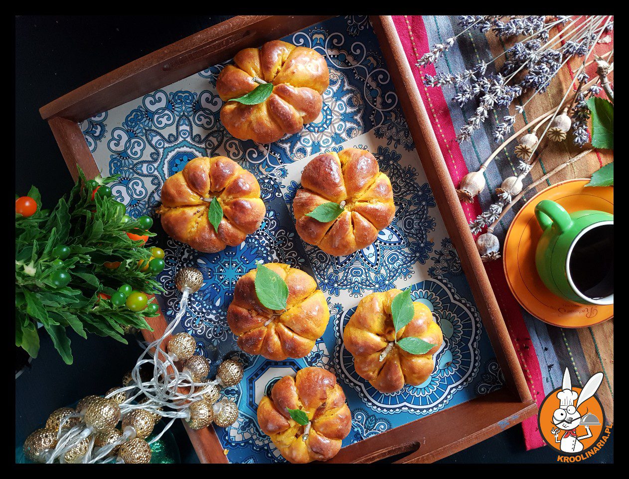 Bułeczki dyniowe z marmoladą pomarańczową