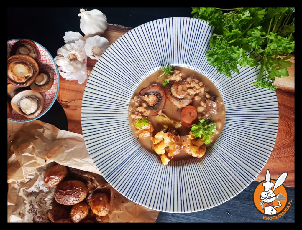 zupa z kwasu z kiszonej kapusty