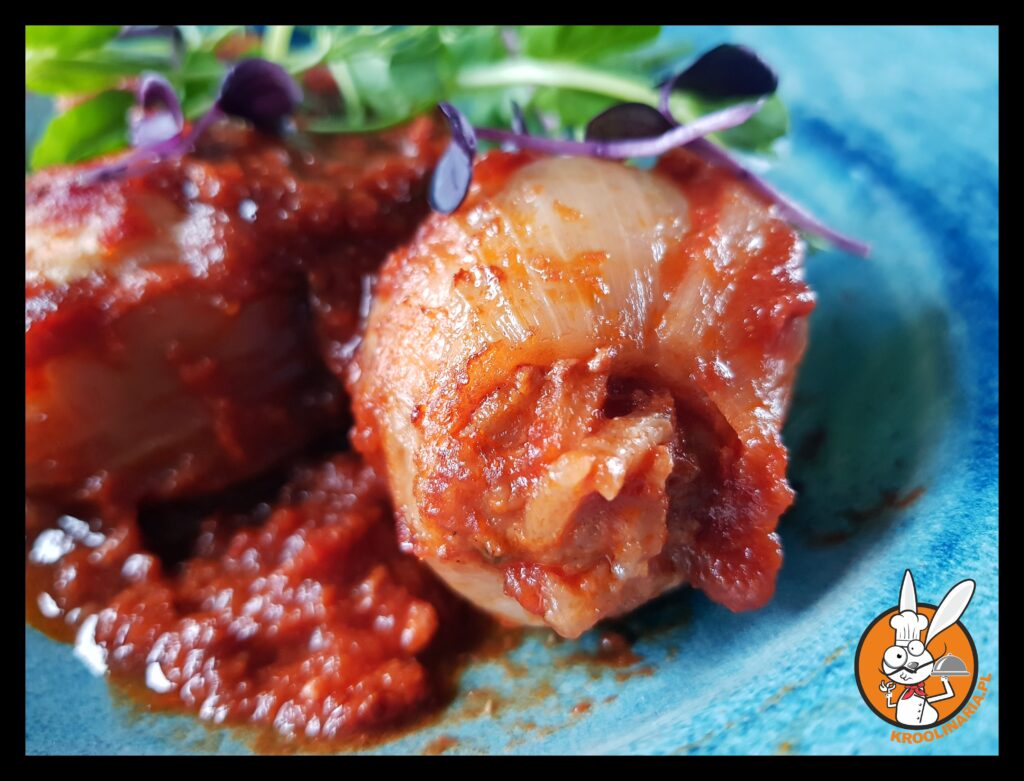 cebula z suszonymi pomidorami