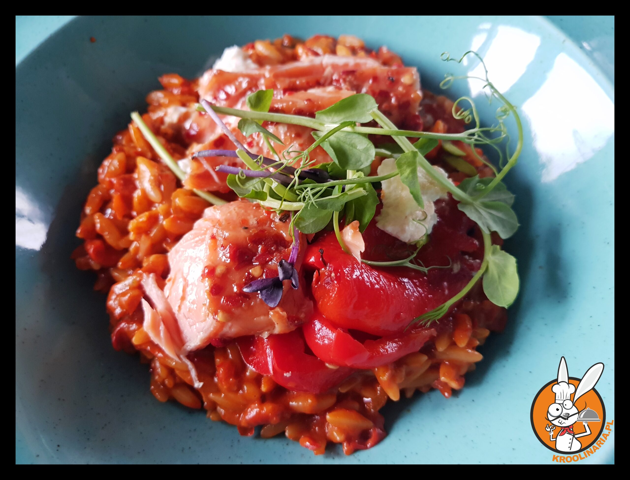 Paprykowy makaron orzo