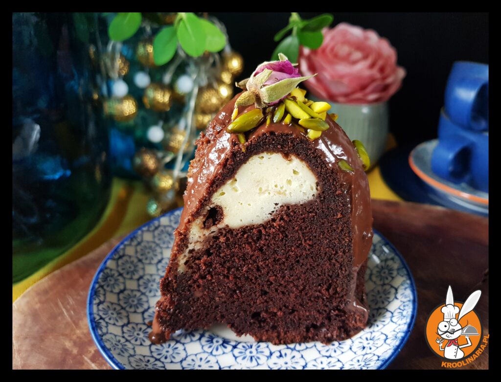 babka z polewą czekoladową