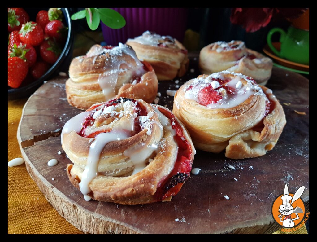 bułeczki z nadzieniem czekoladowym 