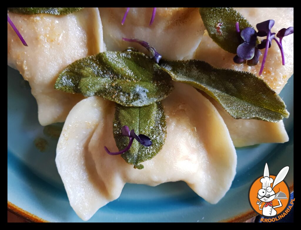 pierogi z ziemniakami 