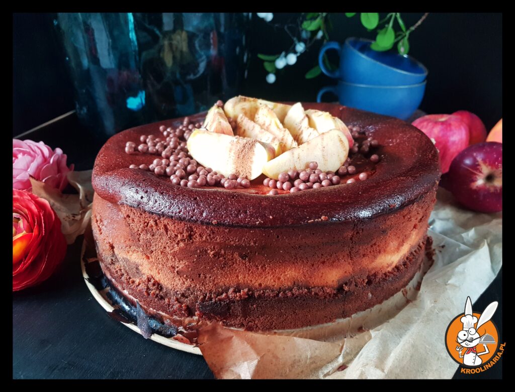 jogurtownik z jabkami 