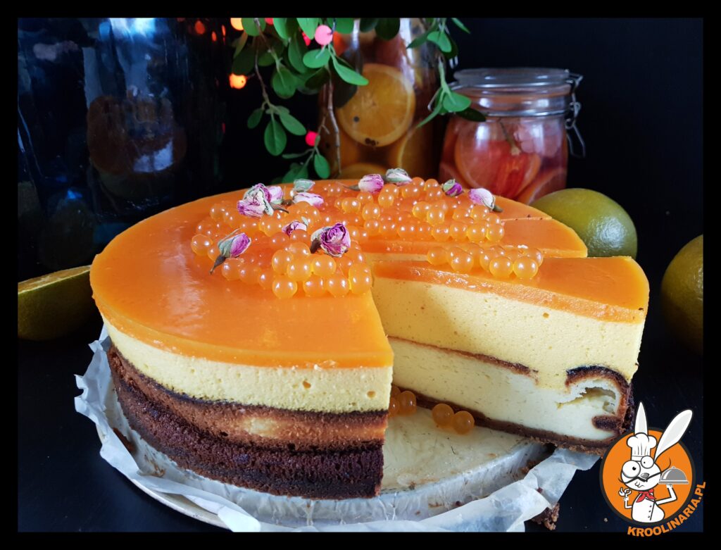 śmietanowiec z delikatnym musem 