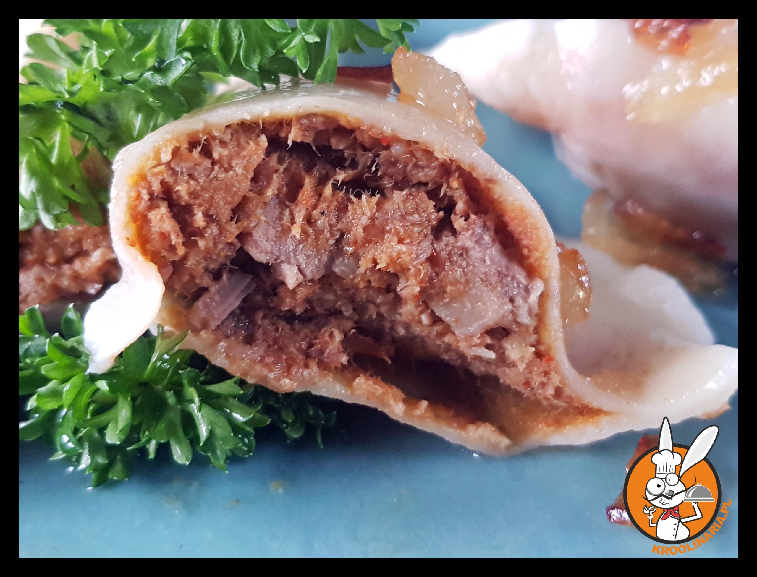 Pierogi z wołowiną, kaczką i pieczarkami