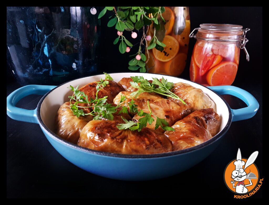 gołąbki z farszem z białej kaszy 