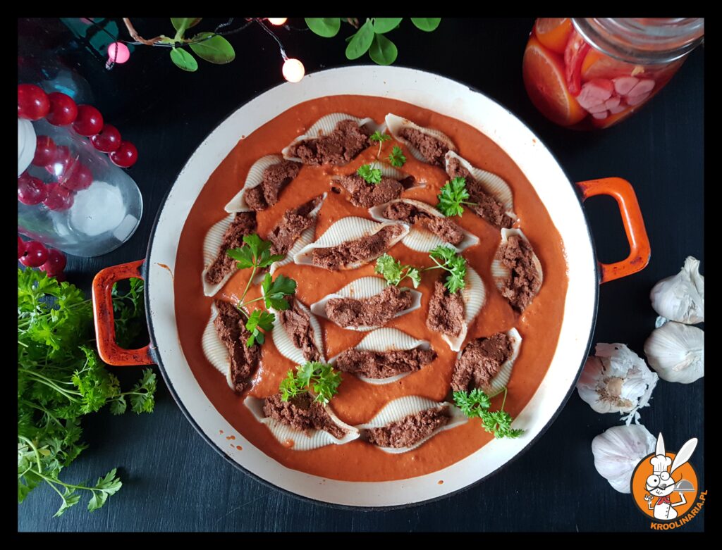 muszle makaronowe z wątróbką