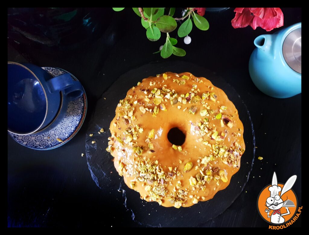 babka z pomarańczowym kremem 