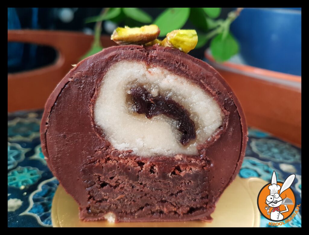 śliwka w rumie z brownie 